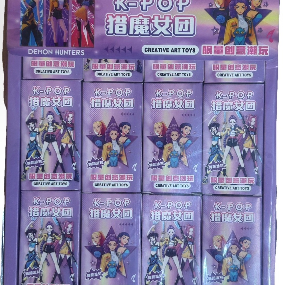 K-POP Demon Hunters Collectible blind box - 24 pack creative art toys